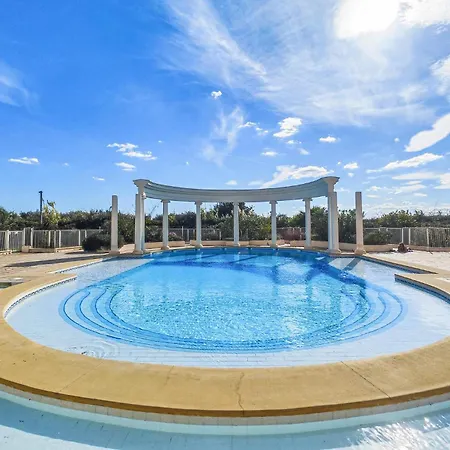 Apartment 1 Bedroom Amazing In