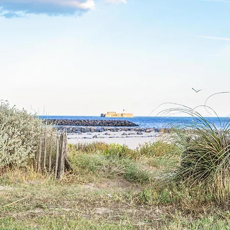 1 Bedroom Amazing In Agde